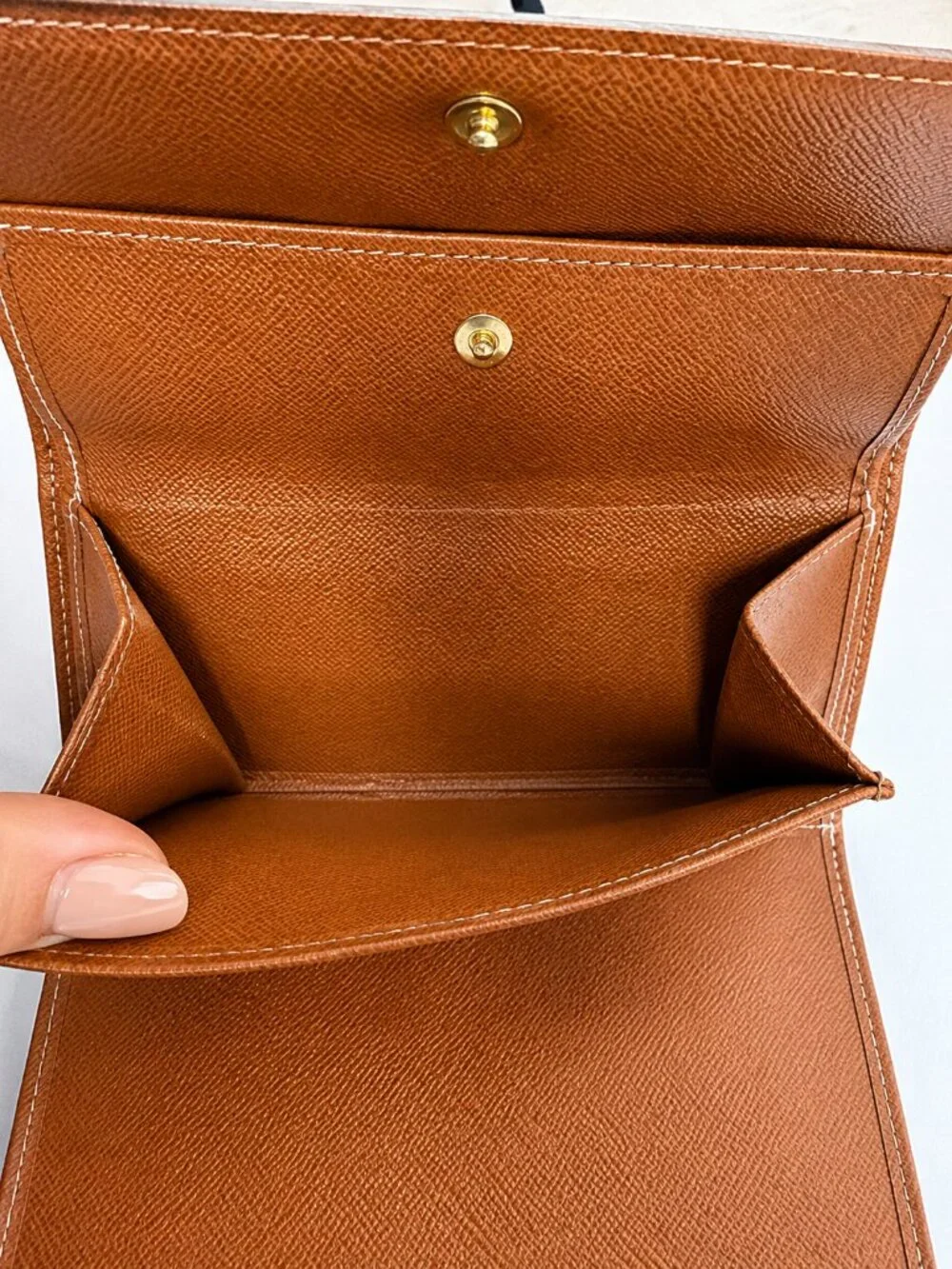 AUTHENTIC LOUIS VUITTON MONOGRAM WALLET